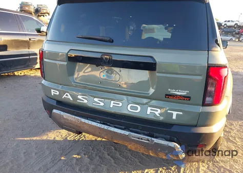 2026 Honda Passport Awd Trailsport Elite/Awd Trailsport Elite Blackout z USA, uszkodzony, nr VIN 5FNYF9H85TB007712